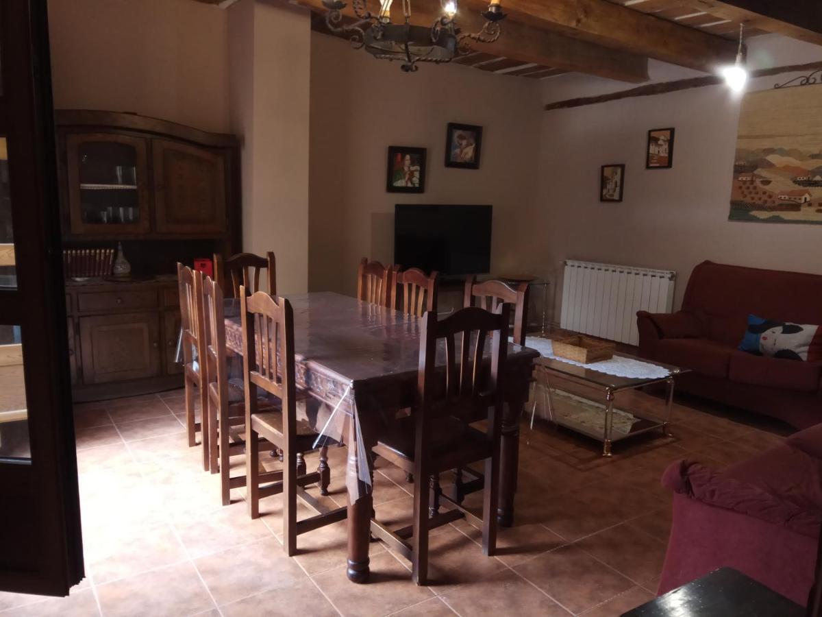 Casa Rural Marina Curiel de Duero エクステリア 写真